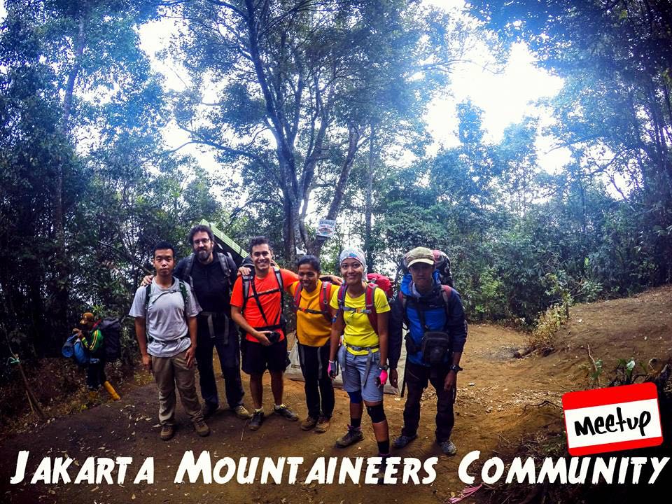 Gunung Rakutak -1.957 m.- (Java, Indonesia) 2-3-4 octubre 2015