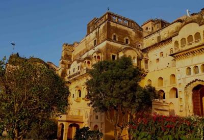 Neemrana Fort Palace, un hotel del siglo XV (Rajastán, India).