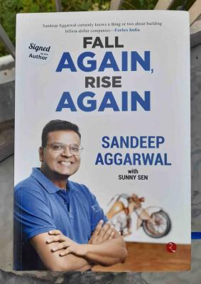 Libros: ¨Fall Again, Rise Again¨ -Sandeep Aggarwal-.